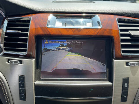 2014 Cadillac Escalade Platinum