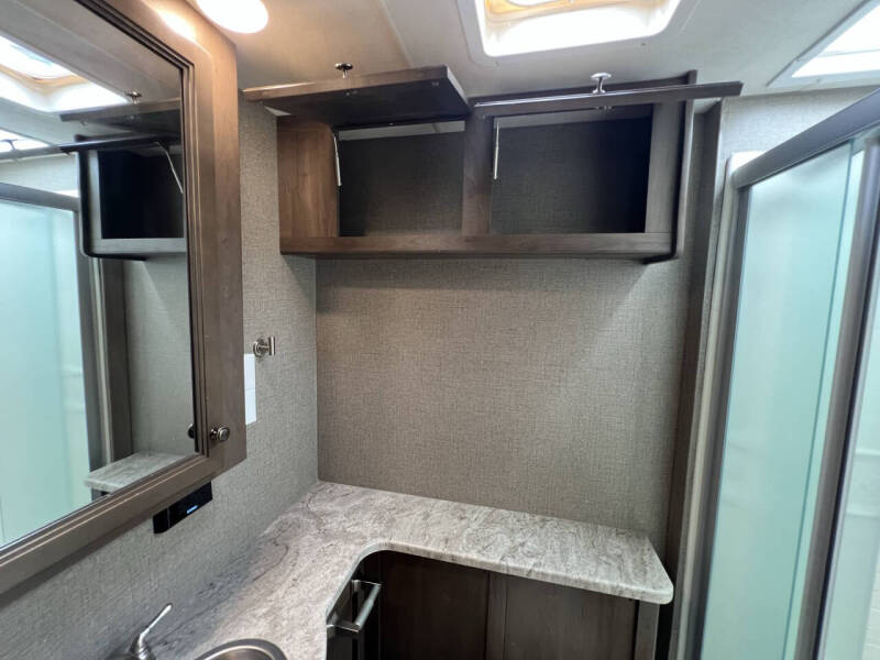 2021 Thor Motor Coach Windsport 34J