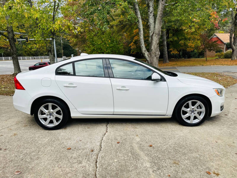 2015 Volvo S60 T5 photo 11