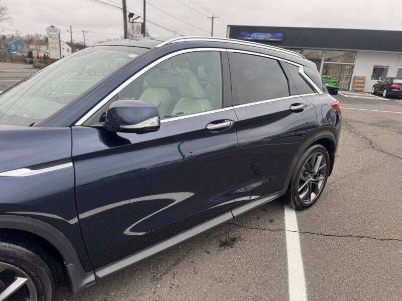 2019 Infiniti QX50 Essential