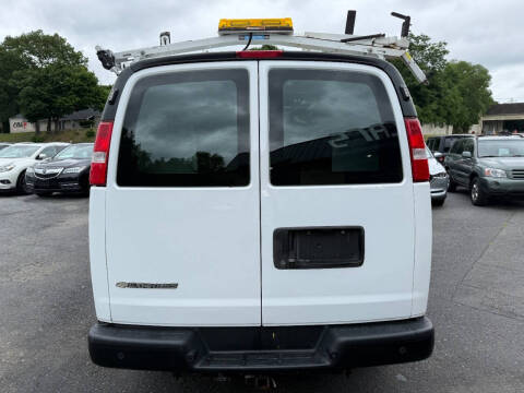 2021 Chevrolet Express 3500