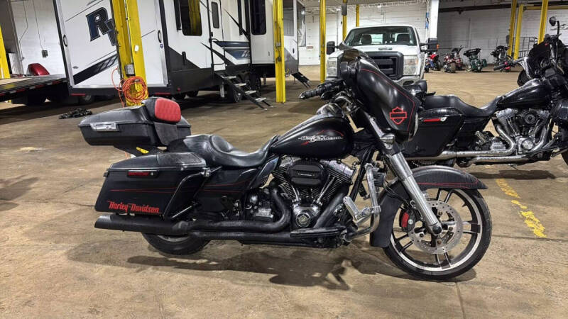 2016 Harley-Davidson Street Glide Special
