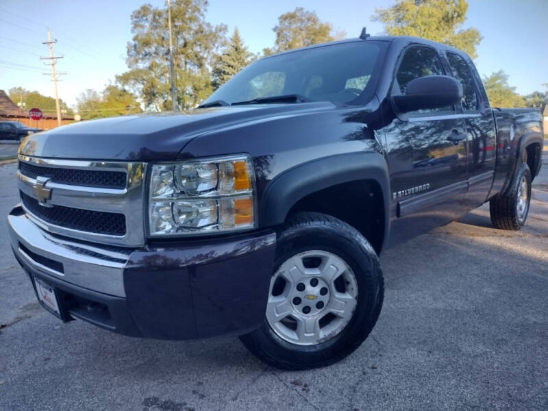 2009 Chevrolet Silverado 1500 for sale at Car Castle in Zion IL