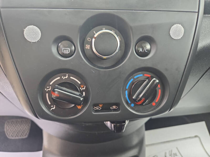 2016 Nissan Versa 1.6 S Plus