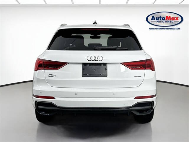 2024 Audi Q3 quattro S line Premium 45 TFSI