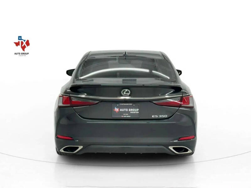 2023 Lexus ES 350 F SPORT Handling