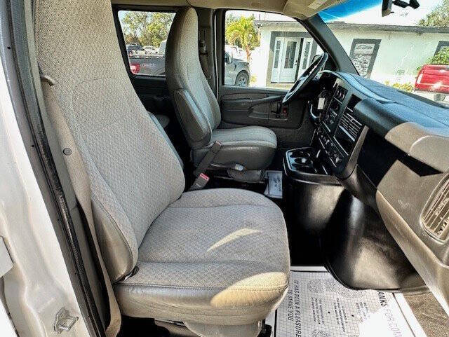 2015 Chevrolet Express LT 3500