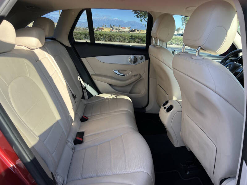 2017 Mercedes-Benz GLC GLC 300