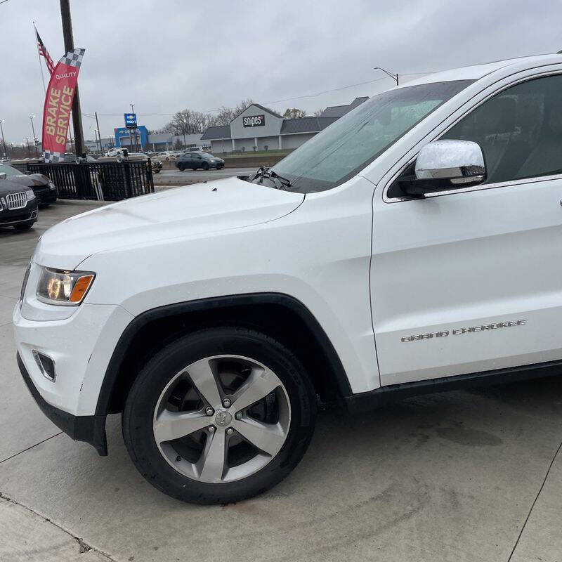 2014 Jeep Grand Cherokee for sale at Vrbo Motors in Linden, NJ