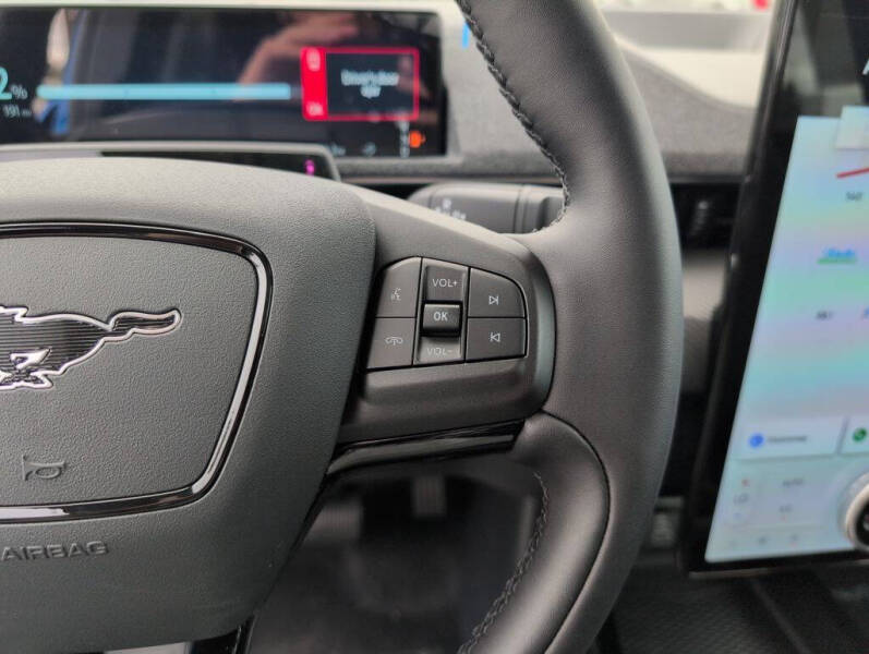 2025 Ford Mustang Mach-E Premium