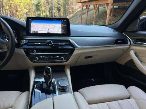 2021 BMW 5 Series 530i