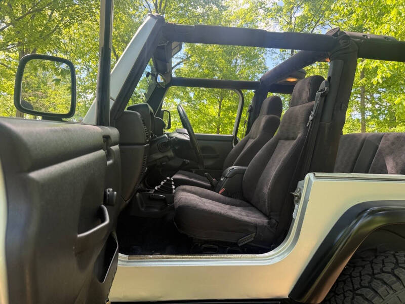 2003 Jeep Wrangler SE