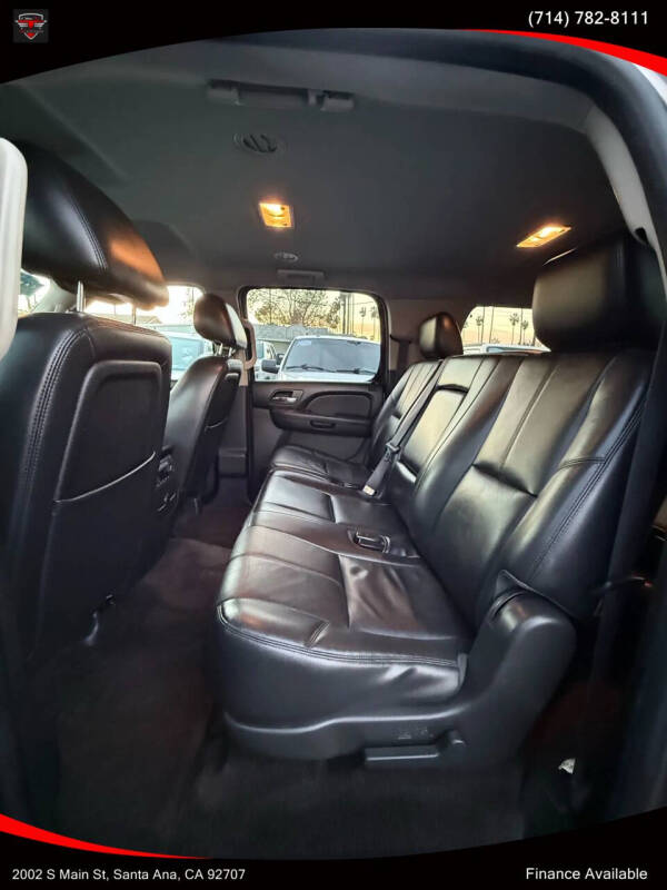 2014 Chevrolet Suburban LT