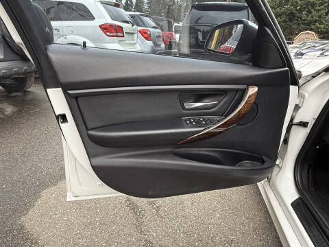 2014 BMW 3 Series 328i