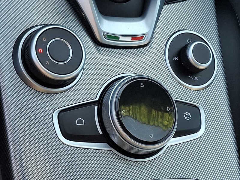 2023 Alfa Romeo Stelvio Veloce