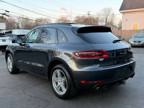 2017 Porsche Macan S