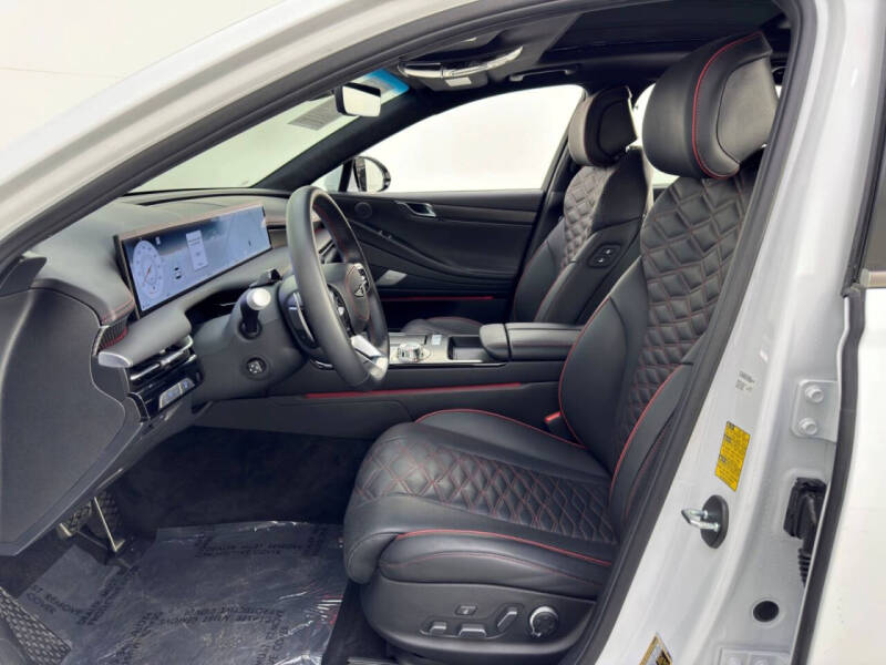 2025 Genesis G80 3.5T Sport Prestige