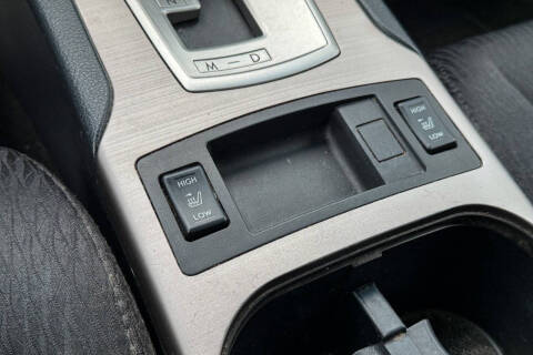 2012 Subaru Legacy 2.5i Premium