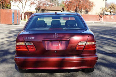 2001 Mercedes-Benz E-Class E 320