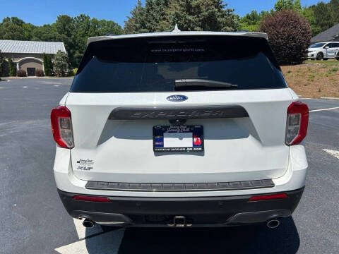 2023 Ford Explorer XLT