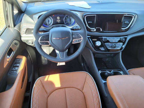 2026 Chrysler Pacifica Pinnacle