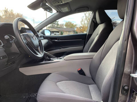 2022 Toyota Camry LE