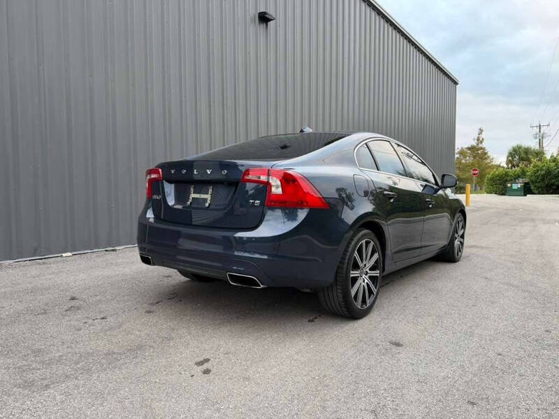 2014 Volvo S60 T5 Platinum
