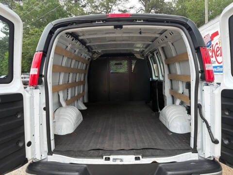 2024 Chevrolet Express 2500