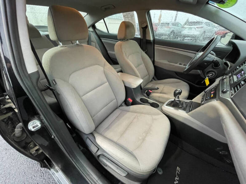 2018 Hyundai Elantra