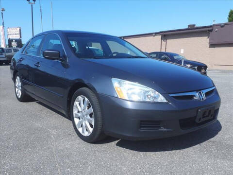 2007 Honda Accord for sale at Sunrise Used Cars INC in Lindenhurst NY