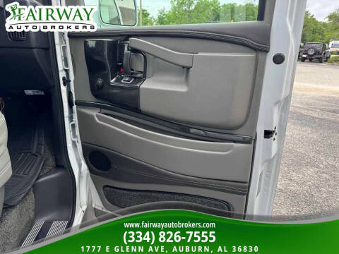 2017 GMC Savana 2500
