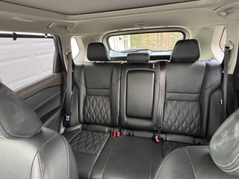 2021 Nissan Rogue Platinum