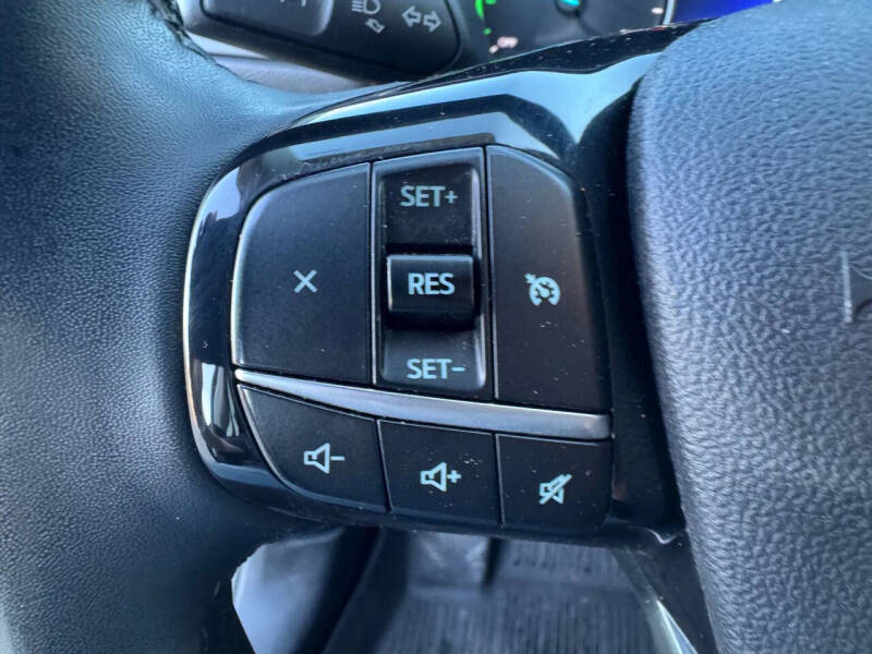 2022 Ford Escape Plug-In Hybrid SE