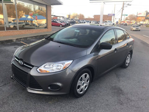 2013 Ford Focus for sale at Global Imports of Dalton LLC in Dalton GA