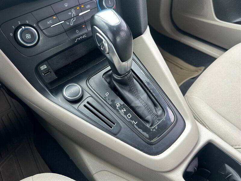 2016 Ford Focus SE