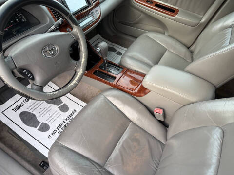 2004 Toyota Camry XLE
