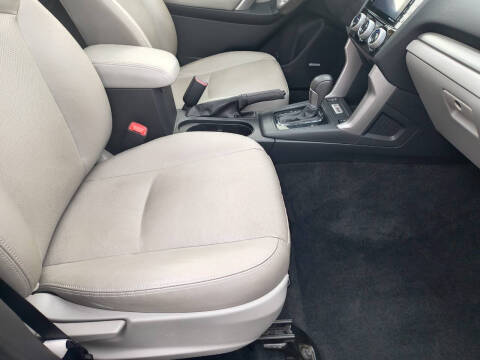 2016 Subaru Forester 2.5i Touring