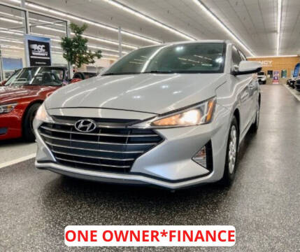 2019 Hyundai Elantra for sale at Dixie Imports in Fairfield OH