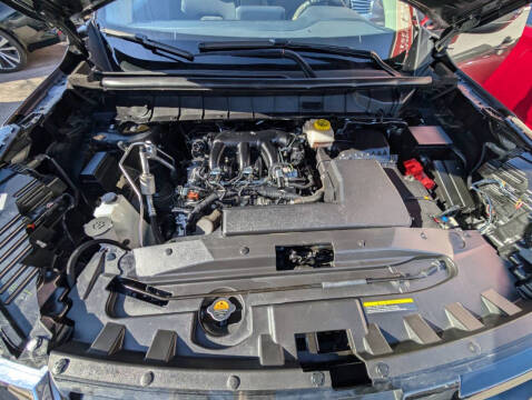 2024 Nissan Pathfinder SV