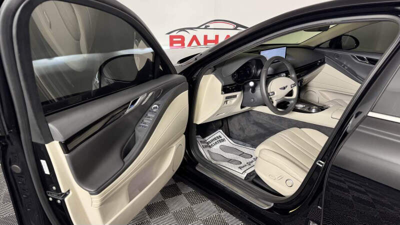 2021 Genesis G80