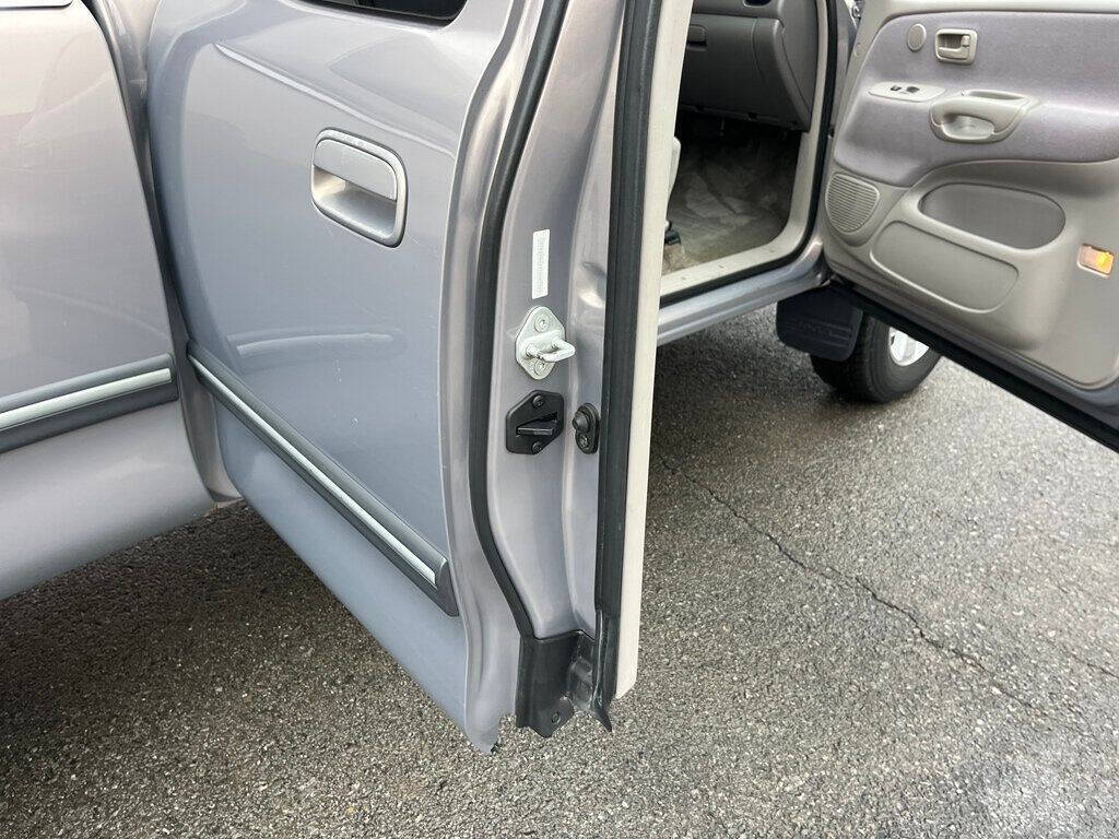 2000 Toyota Tundra 75