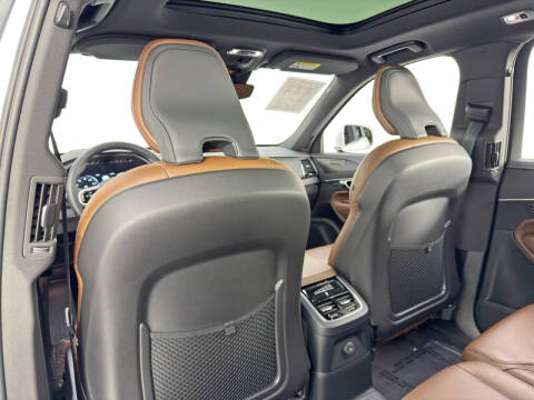 2022 Volvo XC90 Recharge T8 Inscription 7P
