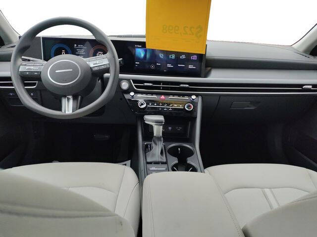 2025 Hyundai Sonata SE