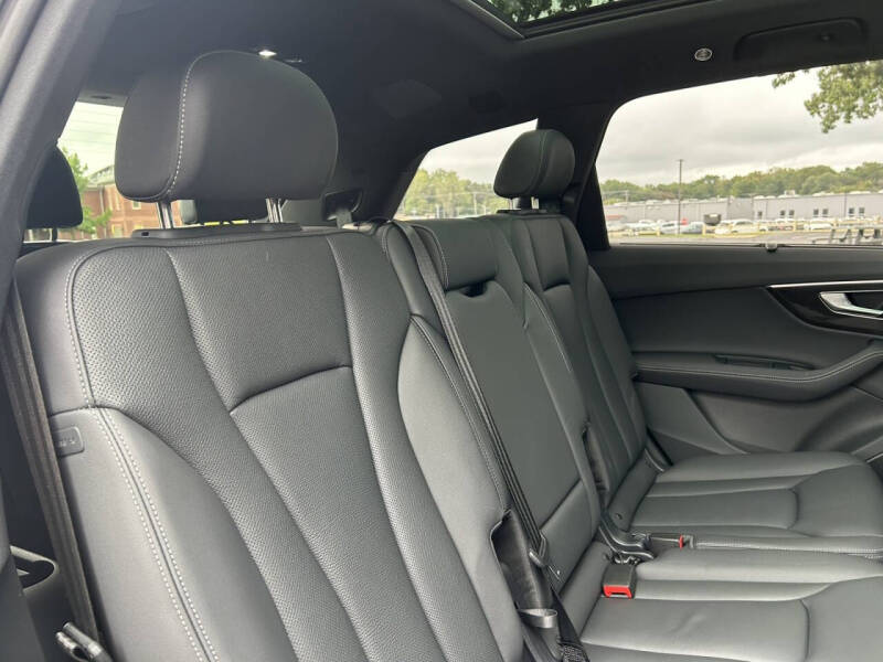 2025 Audi Q7 quattro Premium Plus 55 TFSI