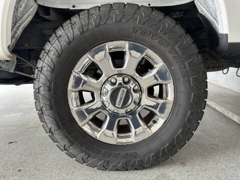 2019 Ford F-350 Super Duty Lariat