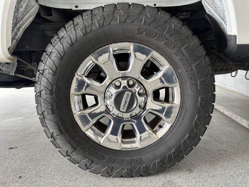 2019 Ford F-350 Super Duty Lariat