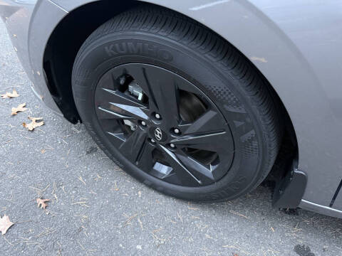 2023 Hyundai Elantra Hybrid Blue