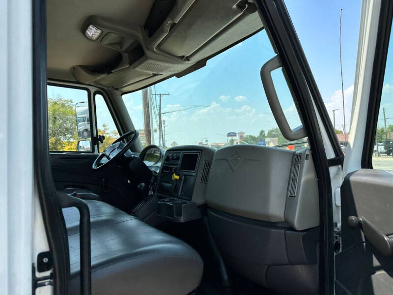 2016 International DuraStar 4300
