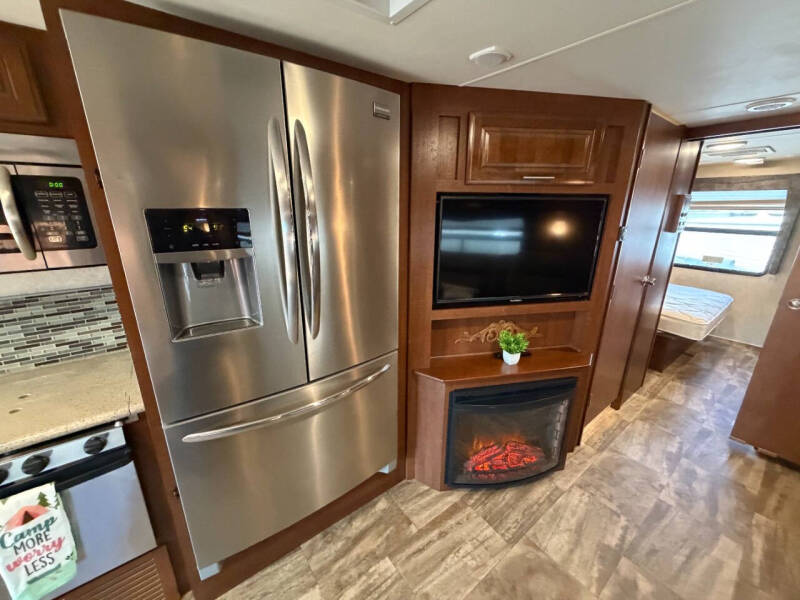 2015 Forest River Georgetown 335DS