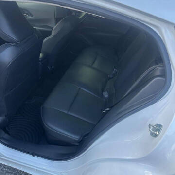 2023 Toyota Prius XLE